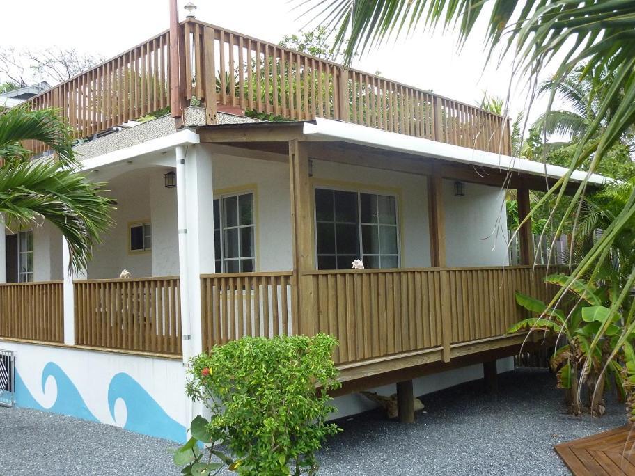 Wikkid Resort Dixon Cove ภายนอก รูปภาพ