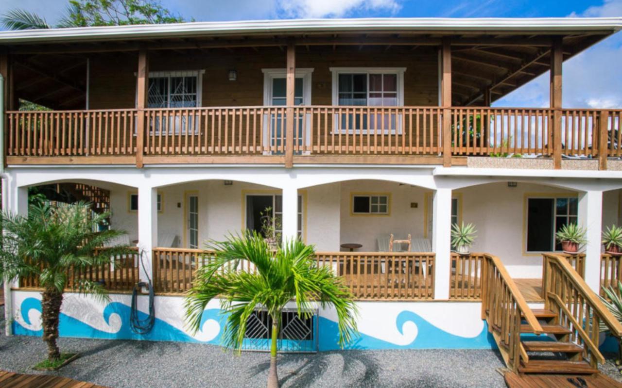 Wikkid Resort Dixon Cove ภายนอก รูปภาพ